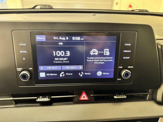 Photo of 2023 Gravity Gray Kia Sportage