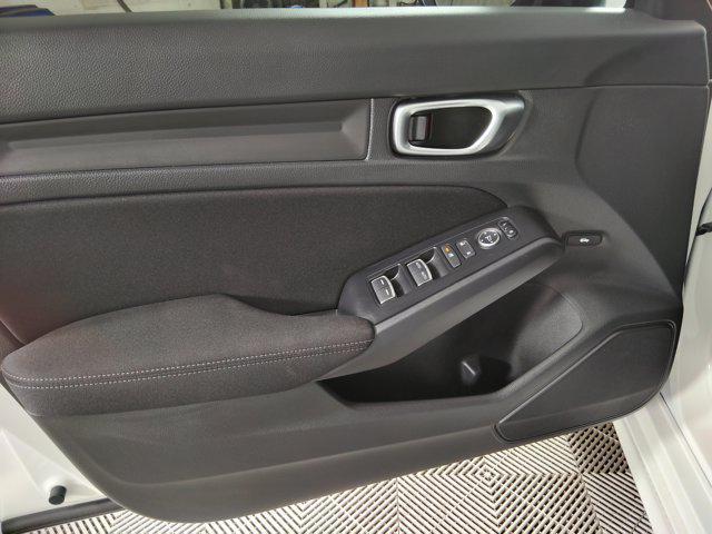 Photo of 2025 Platinum White Pearl Honda Civic Hybrid
