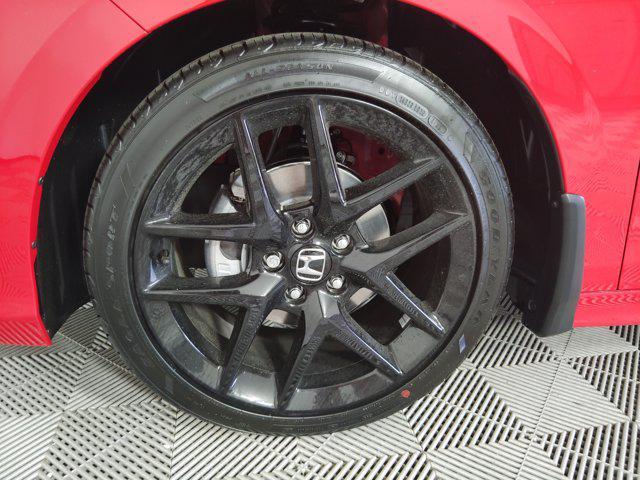 Photo of 2025 Rallye Red Honda Civic Hybrid