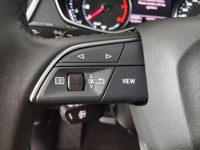 Photo of 2022 Gray Audi Q5