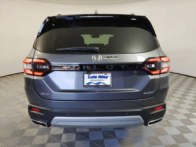 Photo of 2025 Modern Steel Metallic Honda Pilot
