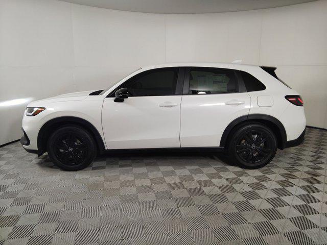 Photo of 2026 Platinum White Pearl Honda HR-V