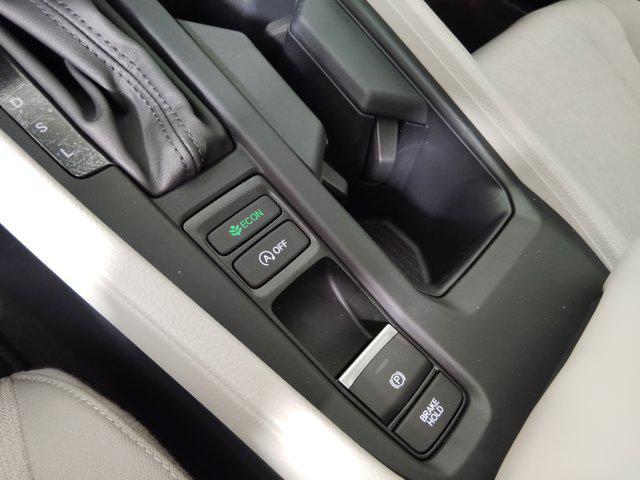 Photo of 2025 Platinum White Pearl Honda Accord