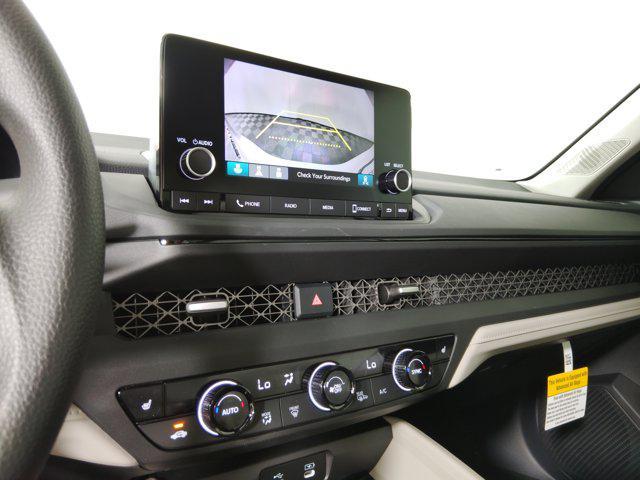 Photo of 2025 Platinum White Pearl Honda Accord