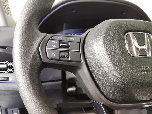 Photo of 2025 Platinum White Pearl Honda Accord