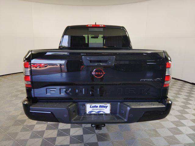 Photo of 2023 Super Black Nissan Frontier