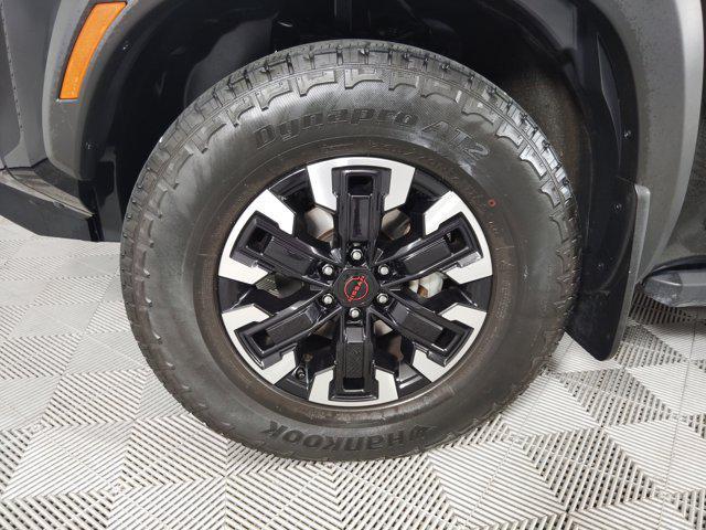 Photo of 2023 Super Black Nissan Frontier
