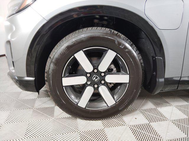 Photo of 2025 Mercury Silver Metallic Honda Prologue