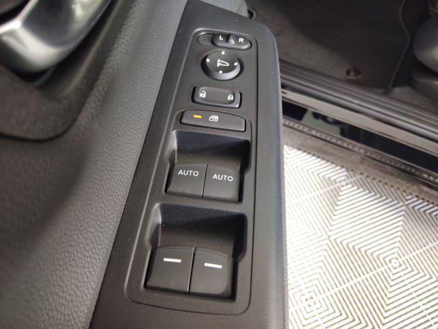 Photo of 2026 Crystal Black Pearl Honda CR-V
