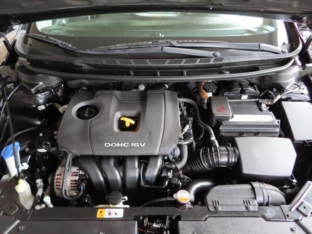 Photo of 2018 Aurora Black Kia Forte