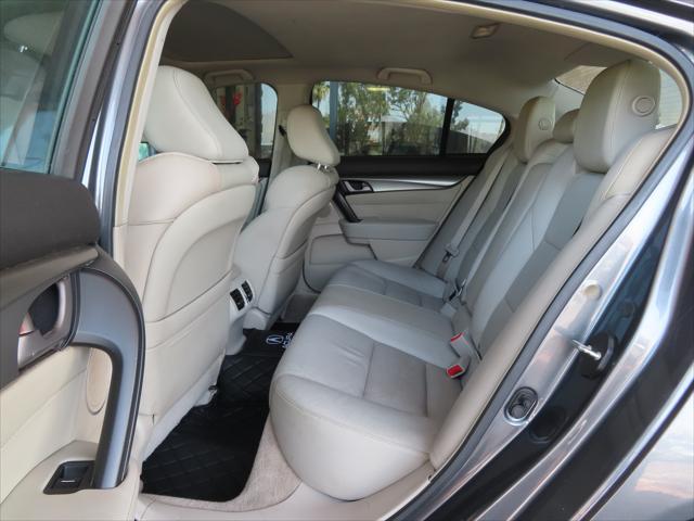 Photo of 2009 Gray Acura TL