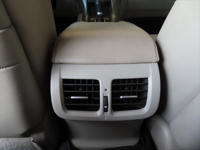 Photo of 2009 Gray Acura TL