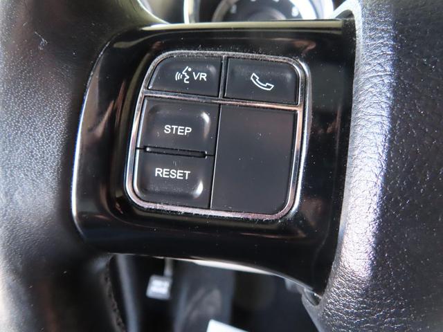 Photo of 2018 Granite Pearlcoat Dodge Grand Caravan