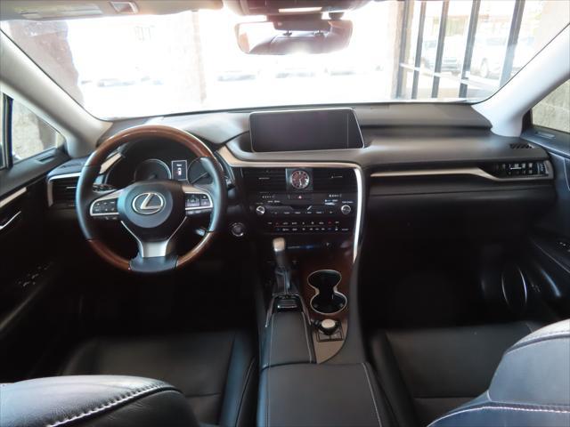 Photo of 2019 Silver Lexus RX 350