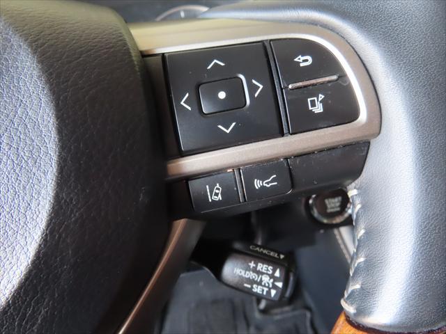 Photo of 2019 Silver Lexus RX 350