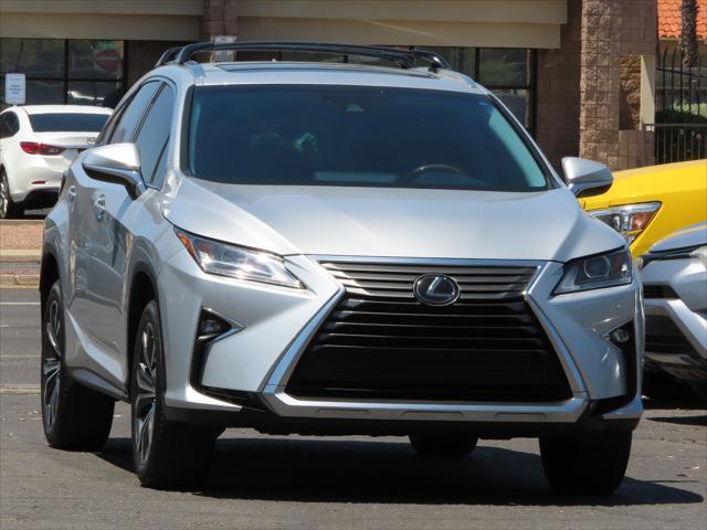 Photo of 2019 Silver Lexus RX 350