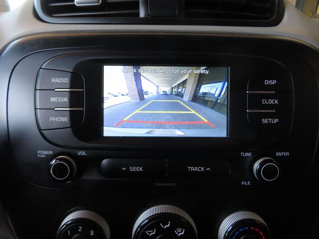 Photo of 2019 Bright Silver Kia Soul