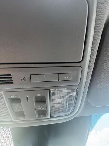 Photo of 2020 Crystal Black Pearl Honda CR-V