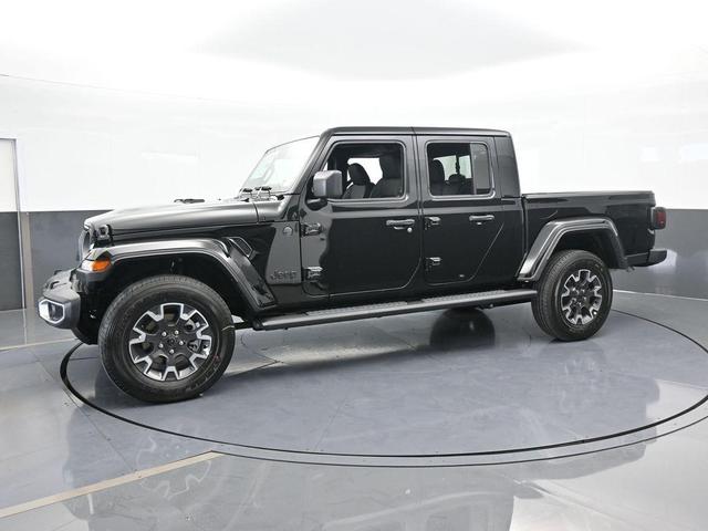 Photo of 2025 Black Clearcoat Jeep Gladiator