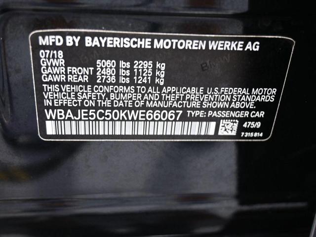 Photo of 2019 Black Sapphire Metallic BMW 540