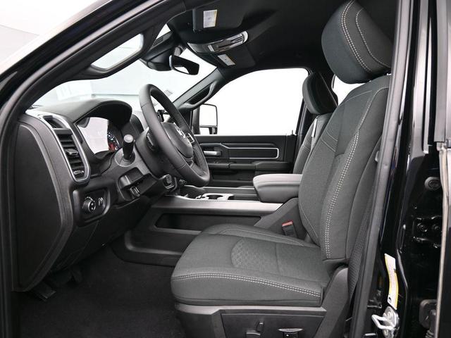 Photo of 2025 Diamond Black RAM 2500