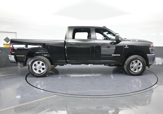 Photo of 2025 Diamond Black RAM 2500