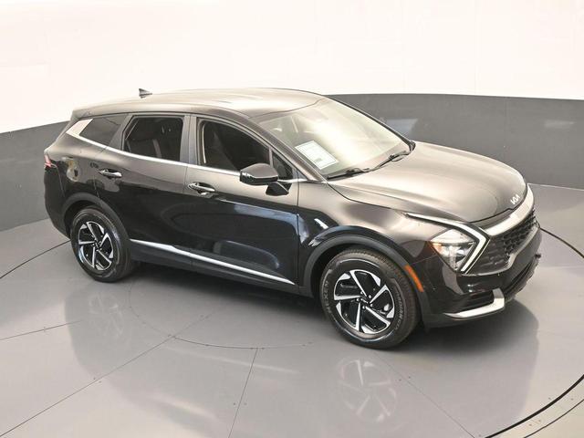 Photo of 2023 Fusion Orange Kia Sportage Hybrid