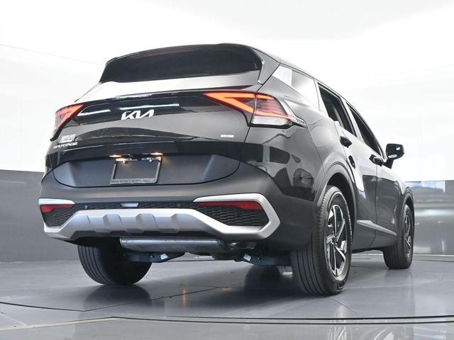 Photo of 2023 Fusion Orange Kia Sportage Hybrid