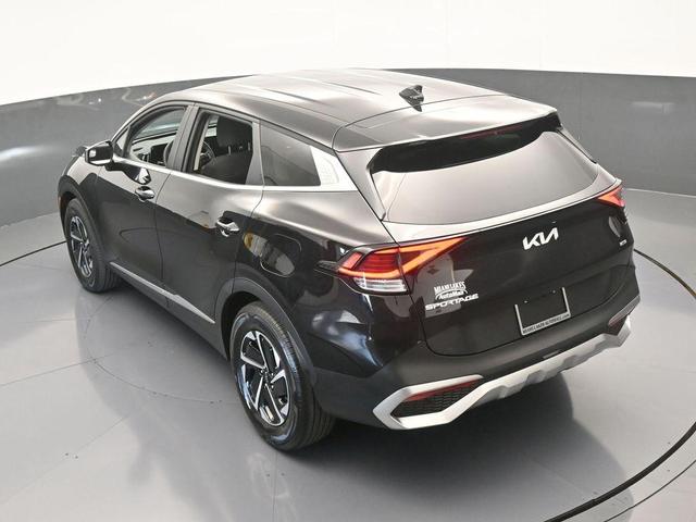 Photo of 2023 Fusion Orange Kia Sportage Hybrid