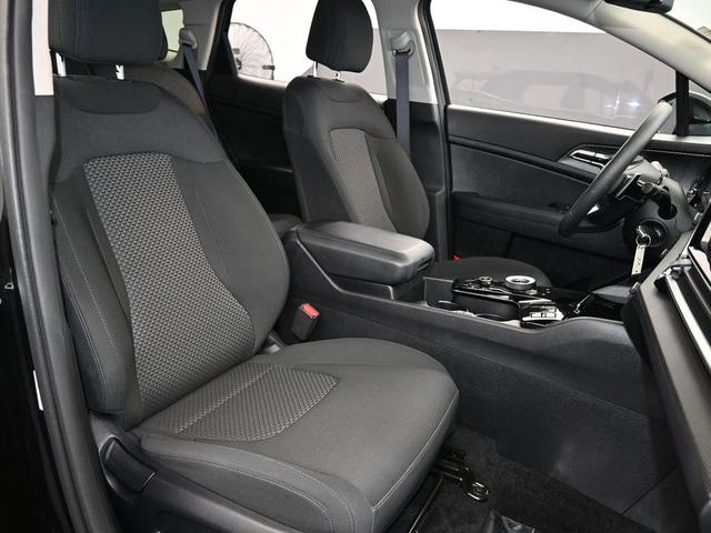 Photo of 2023 Fusion Orange Kia Sportage Hybrid