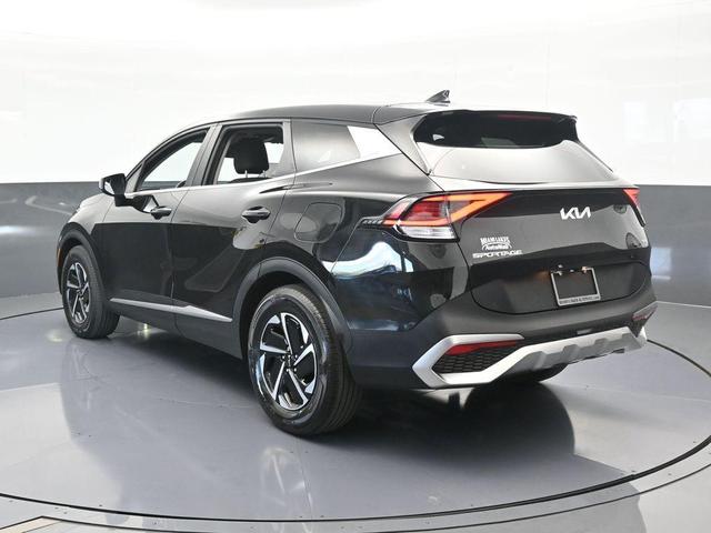 Photo of 2023 Fusion Orange Kia Sportage Hybrid