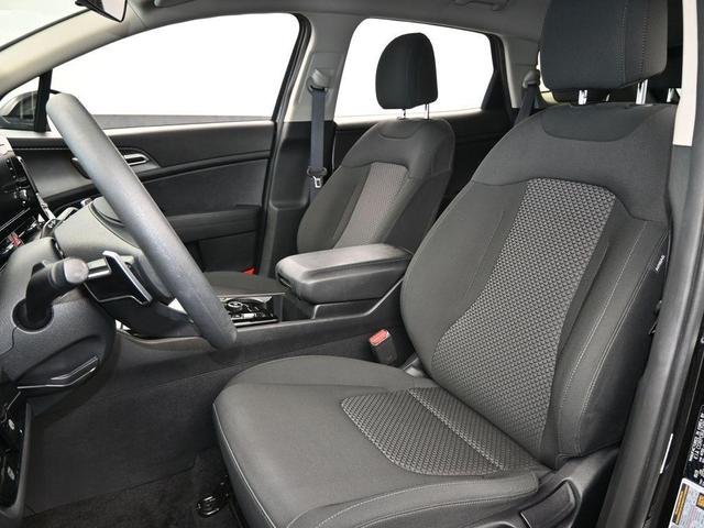 Photo of 2023 Fusion Orange Kia Sportage Hybrid