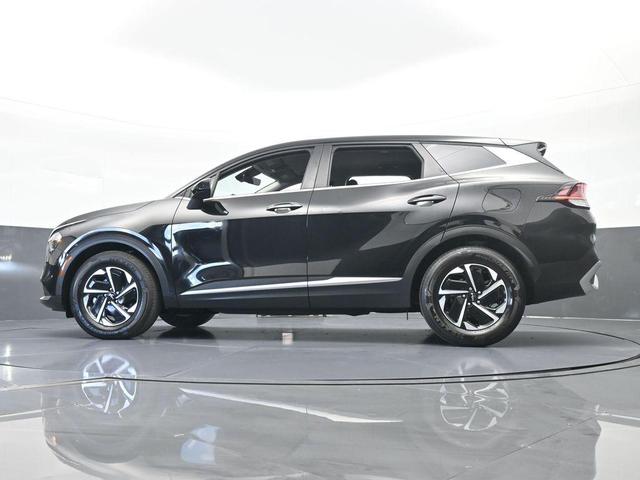 Photo of 2023 Fusion Orange Kia Sportage Hybrid