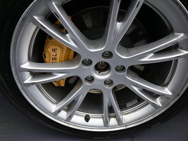 Photo of 2024 Gray Tesla Model Y