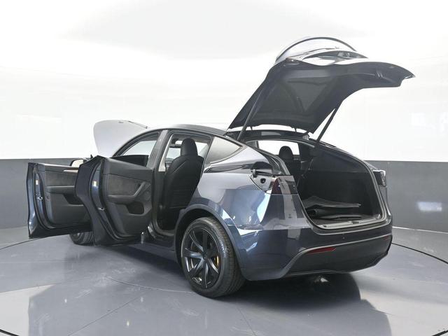Photo of 2024 Gray Tesla Model Y
