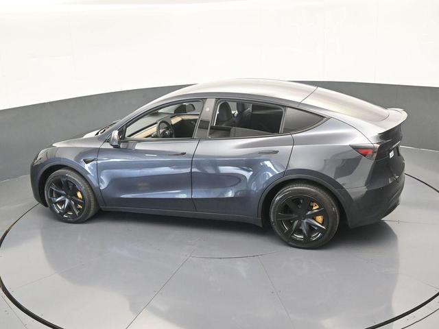 Photo of 2024 Gray Tesla Model Y