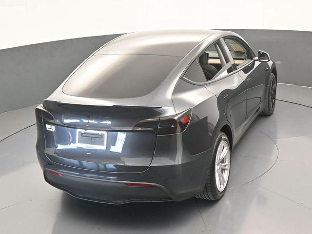 Photo of 2024 Gray Tesla Model Y