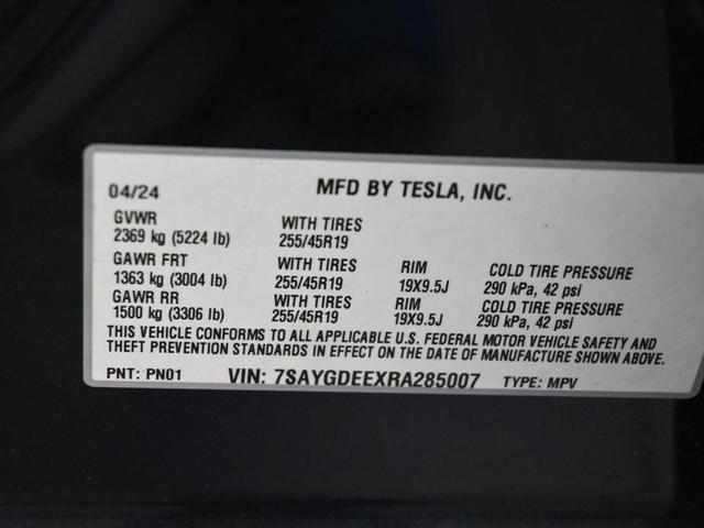 Photo of 2024 Gray Tesla Model Y