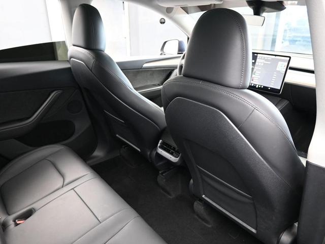 Photo of 2024 Gray Tesla Model Y