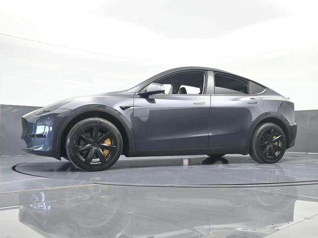 Photo of 2024 Gray Tesla Model Y