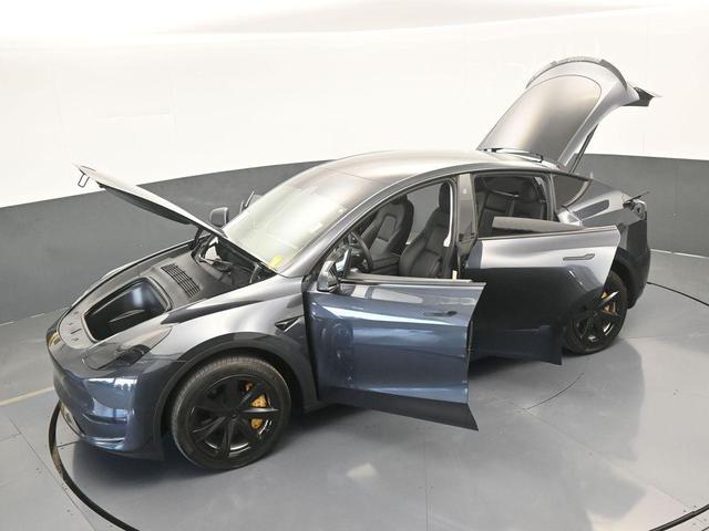 Photo of 2024 Gray Tesla Model Y
