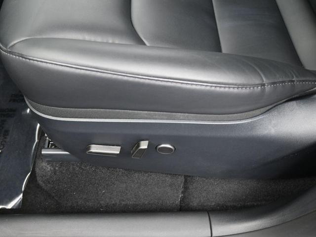 Photo of 2024 Gray Tesla Model Y