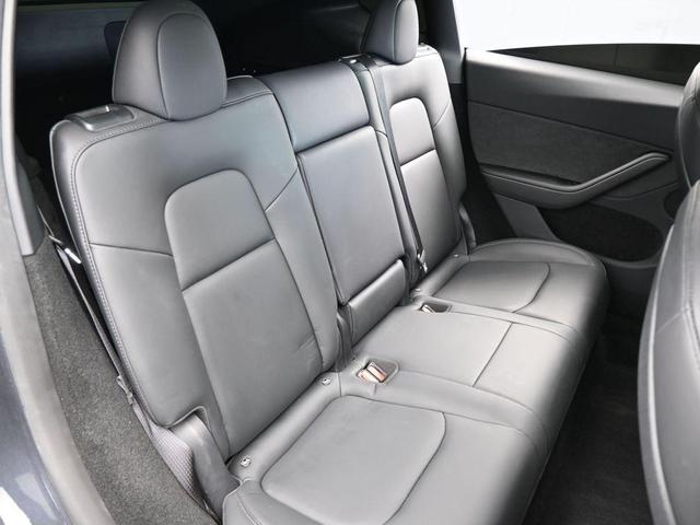 Photo of 2024 Gray Tesla Model Y