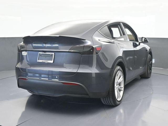 Photo of 2024 Gray Tesla Model Y