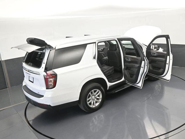 Photo of 2023 Summit White Chevrolet Tahoe