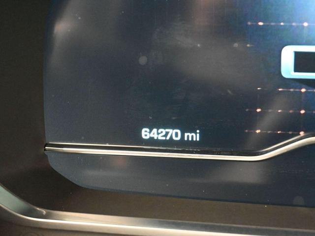 Photo of 2023 Summit White Chevrolet Tahoe