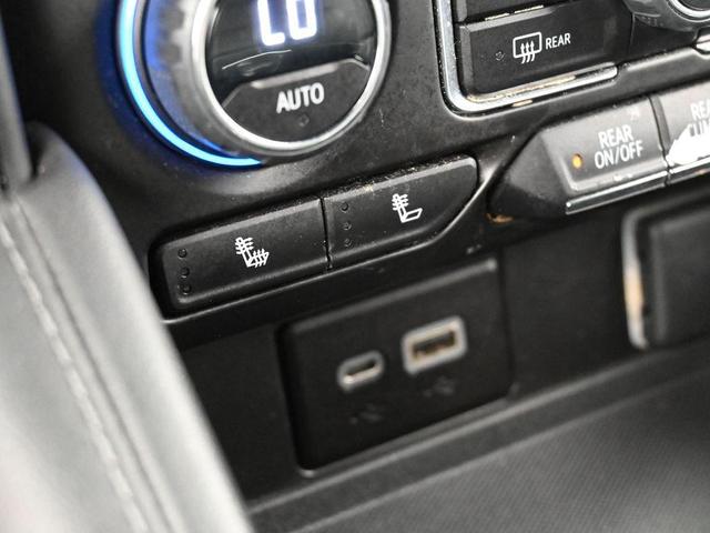 Photo of 2023 Summit White Chevrolet Tahoe