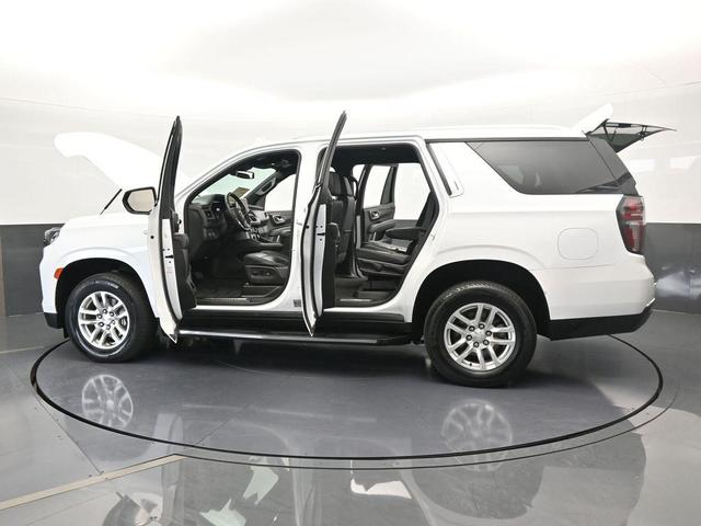 Photo of 2023 Summit White Chevrolet Tahoe