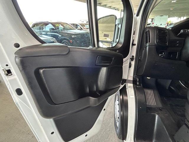 Photo of 2023 Bright White Clearcoat RAM ProMaster 2500