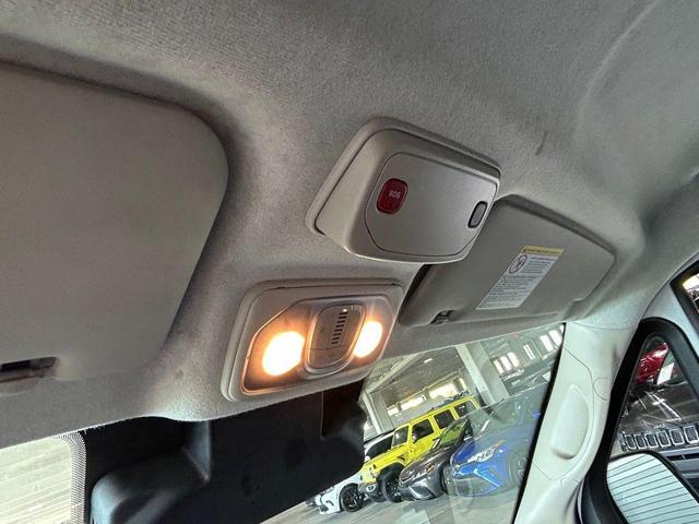 Photo of 2023 Bright White Clearcoat RAM ProMaster 2500